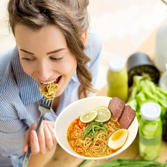 VOLO VERO High Protein (32g) Instant Ramen Noodles - Image 7