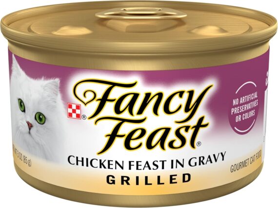 Purina Fancy Feast Grilled Wet Cat Food Chicken Feast in Wet Cat Food Gravy